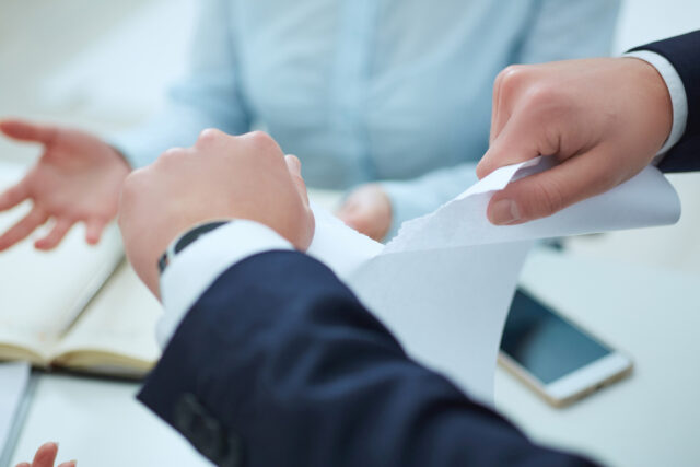 Cancelling_Contract