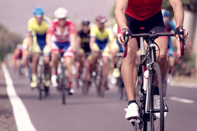 Racing_Cyclists