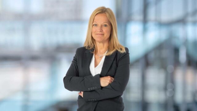 foto-Janet-2019-with-background Janet Hoogstraate